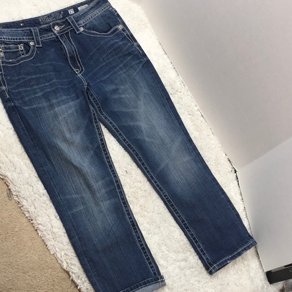 Miss Me boyfriend capris hearts - Picture 7 of 7